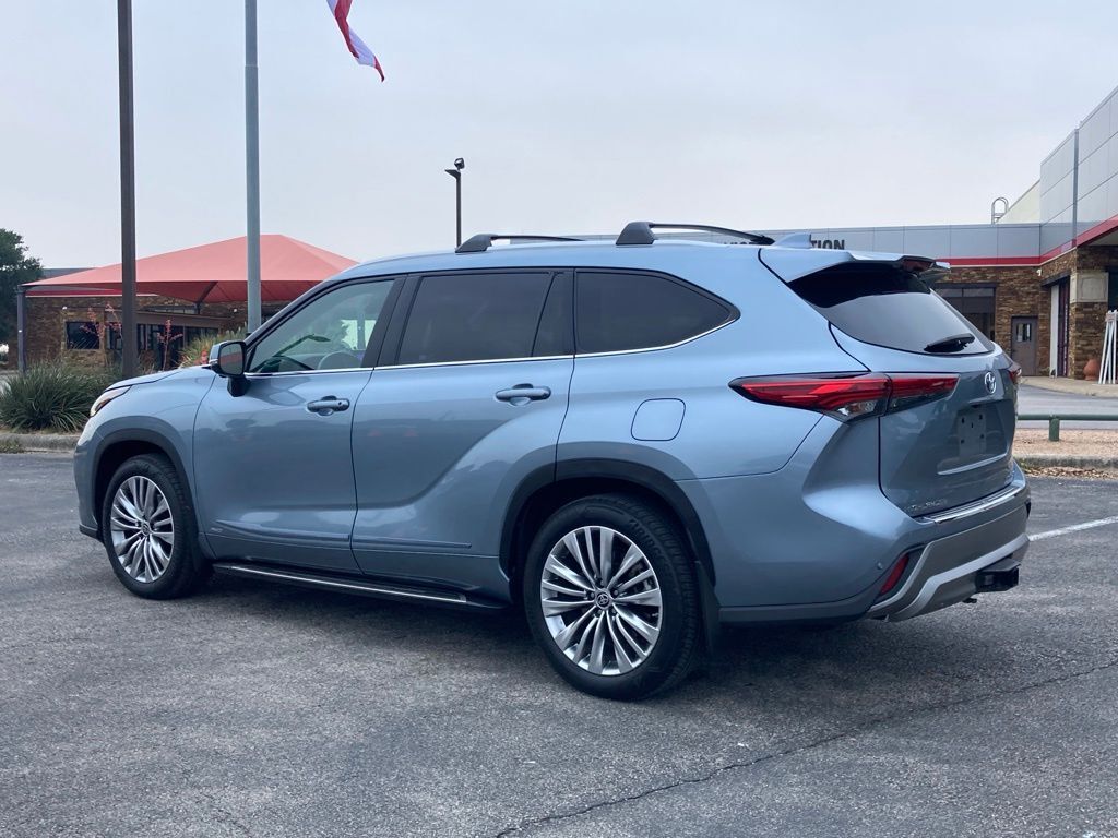 2023 Toyota Highlander Hybrid Platinum San Antonio TX