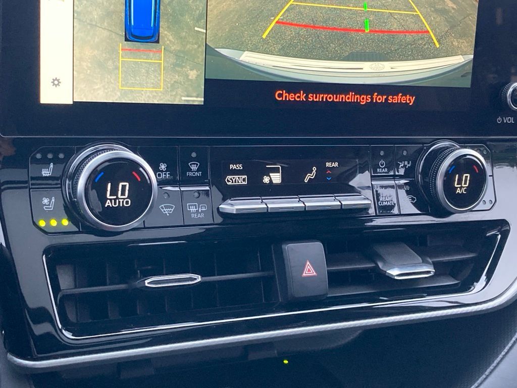 2023 Toyota Highlander Hybrid Platinum San Antonio TX