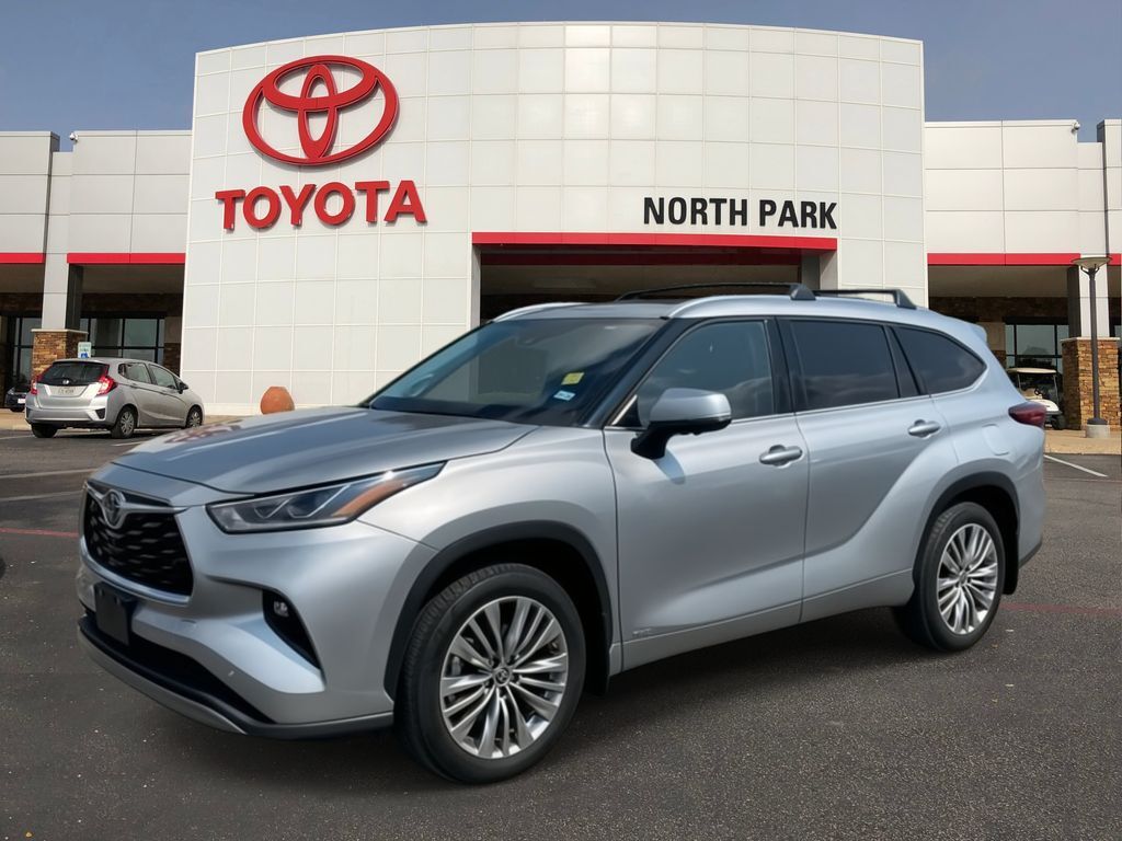 2023 Toyota Highlander Hybrid