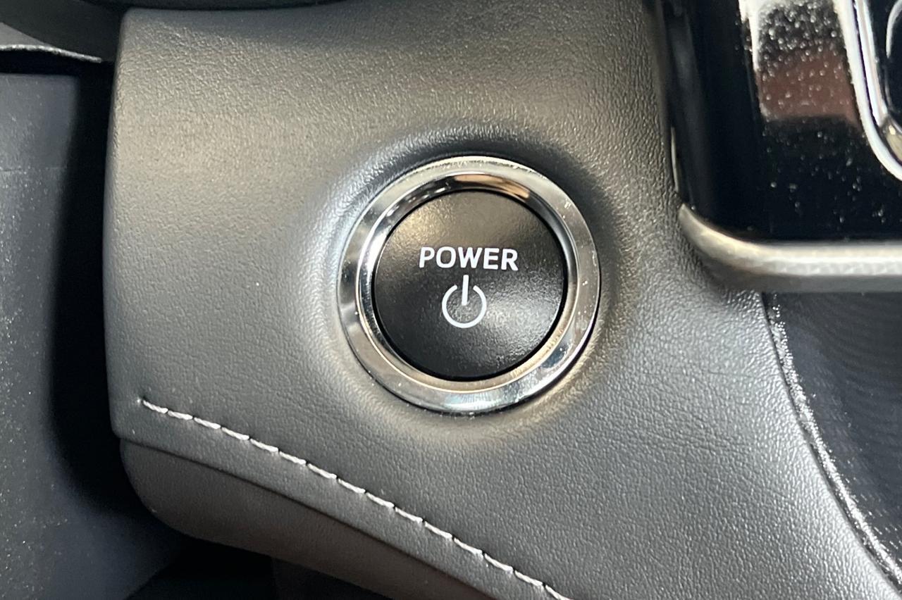 2023 Toyota Highlander Hybrid Platinum Ontario OR