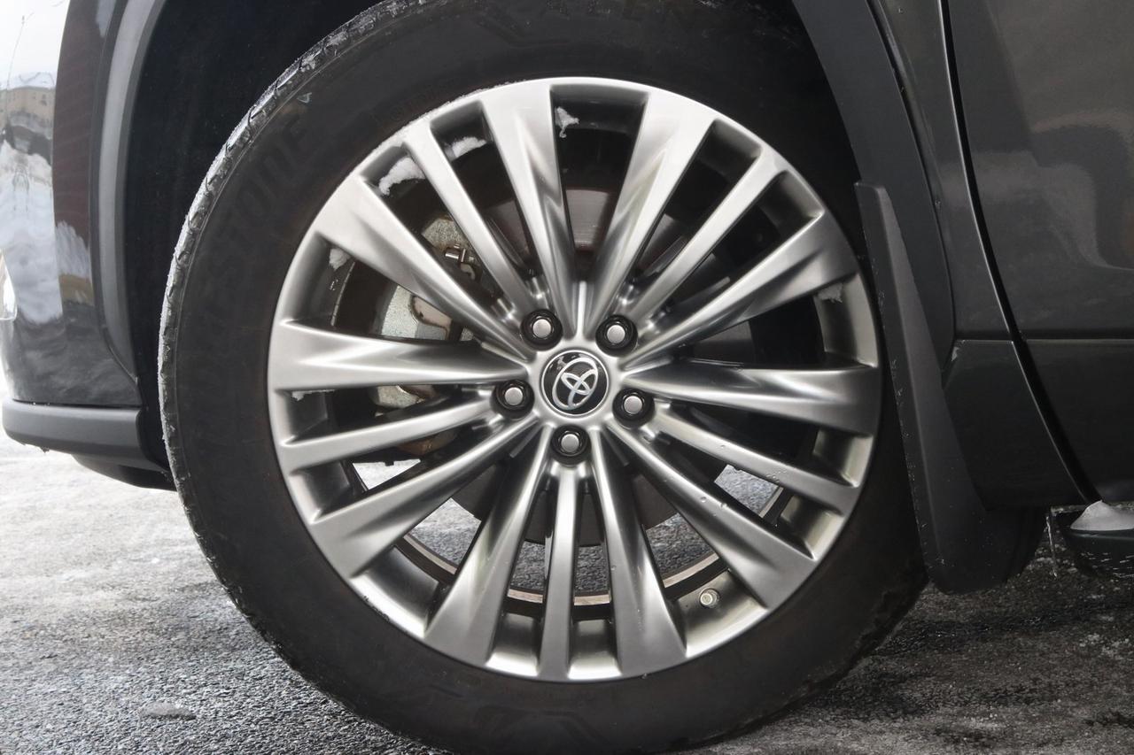 2023 Toyota Highlander Hybrid Platinum Fredericksburg VA