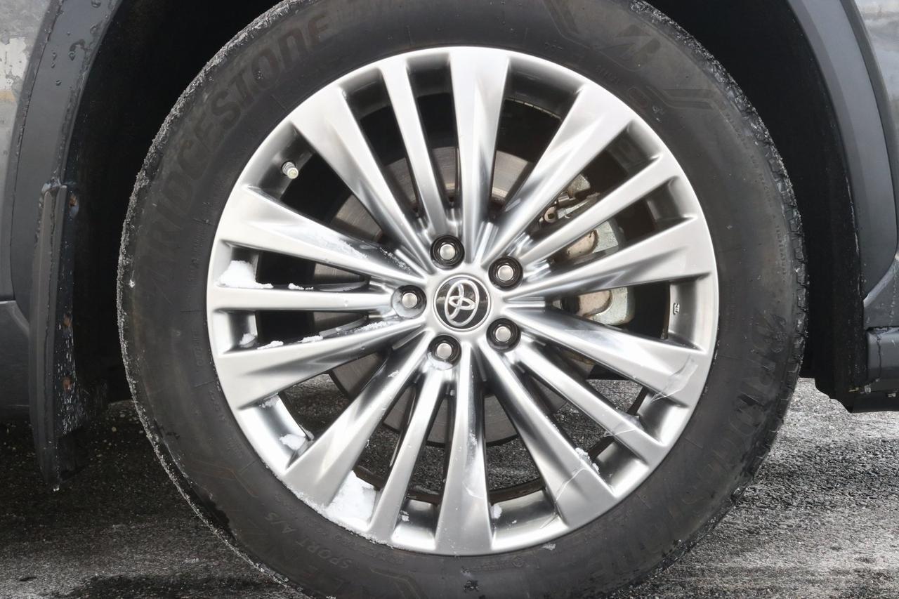 2023 Toyota Highlander Hybrid Platinum Fredericksburg VA