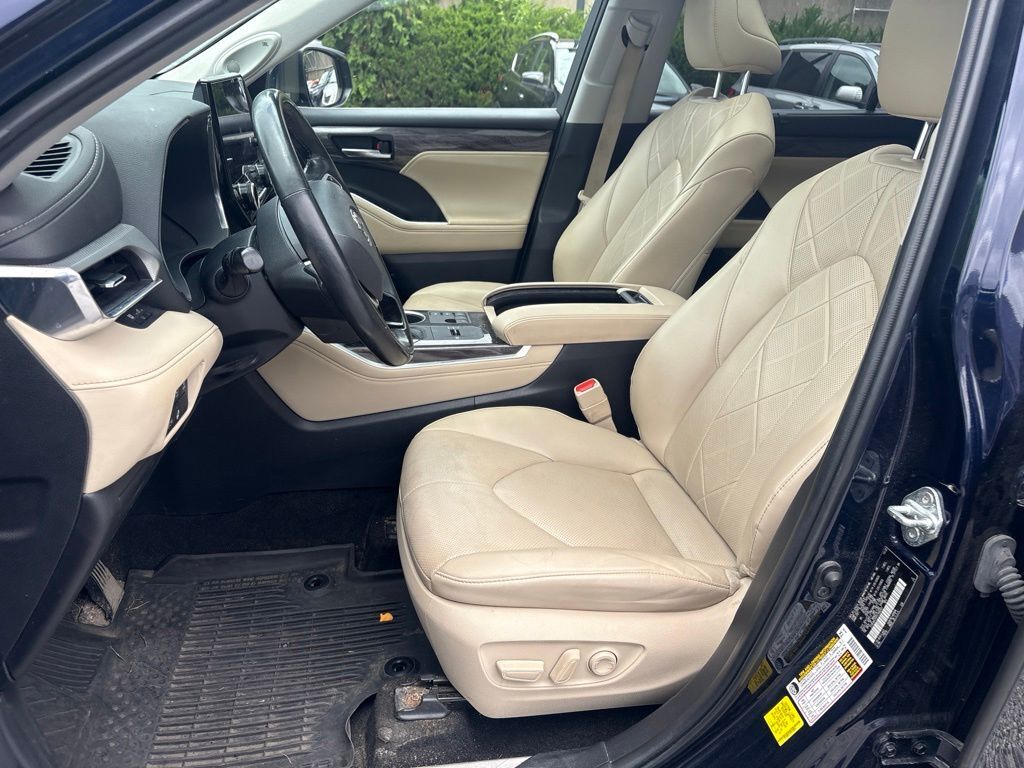 2023 Toyota Highlander Hybrid Platinum Cockeysville MD