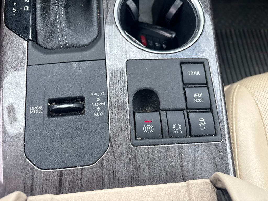 2023 Toyota Highlander Hybrid Platinum Cockeysville MD