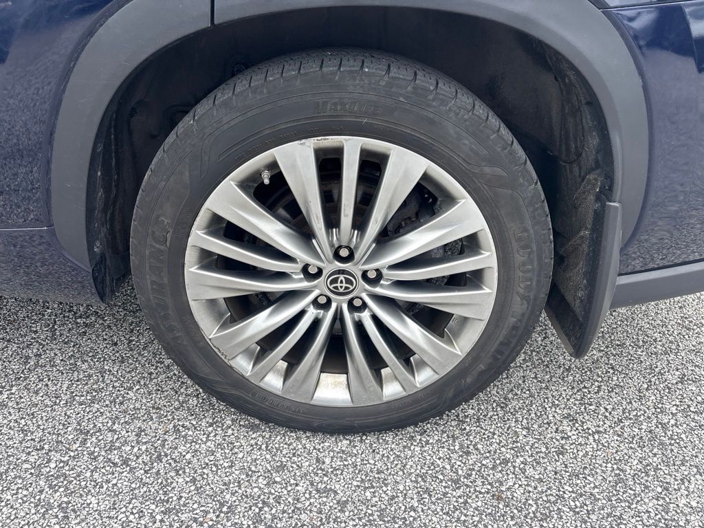 2023 Toyota Highlander Hybrid Platinum Cockeysville MD