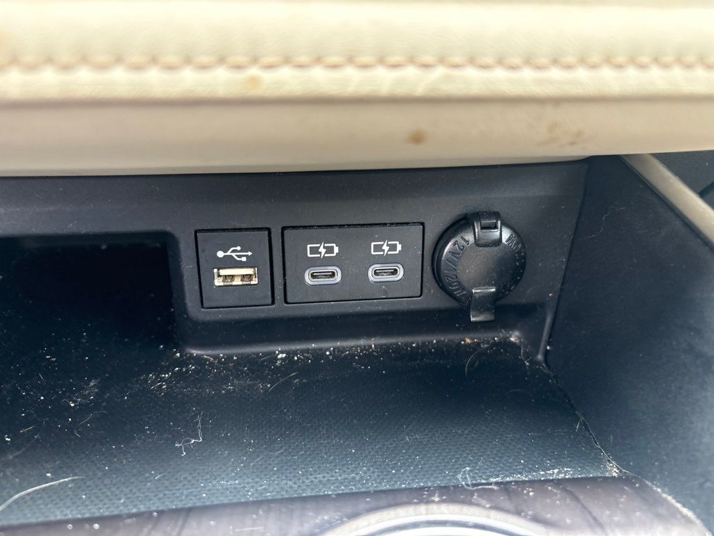 2023 Toyota Highlander Hybrid Platinum Cockeysville MD