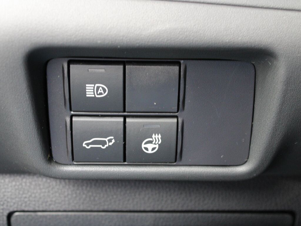 2023 Toyota Highlander Hybrid XLE AWD 8 Passenger Fond du Lac WI