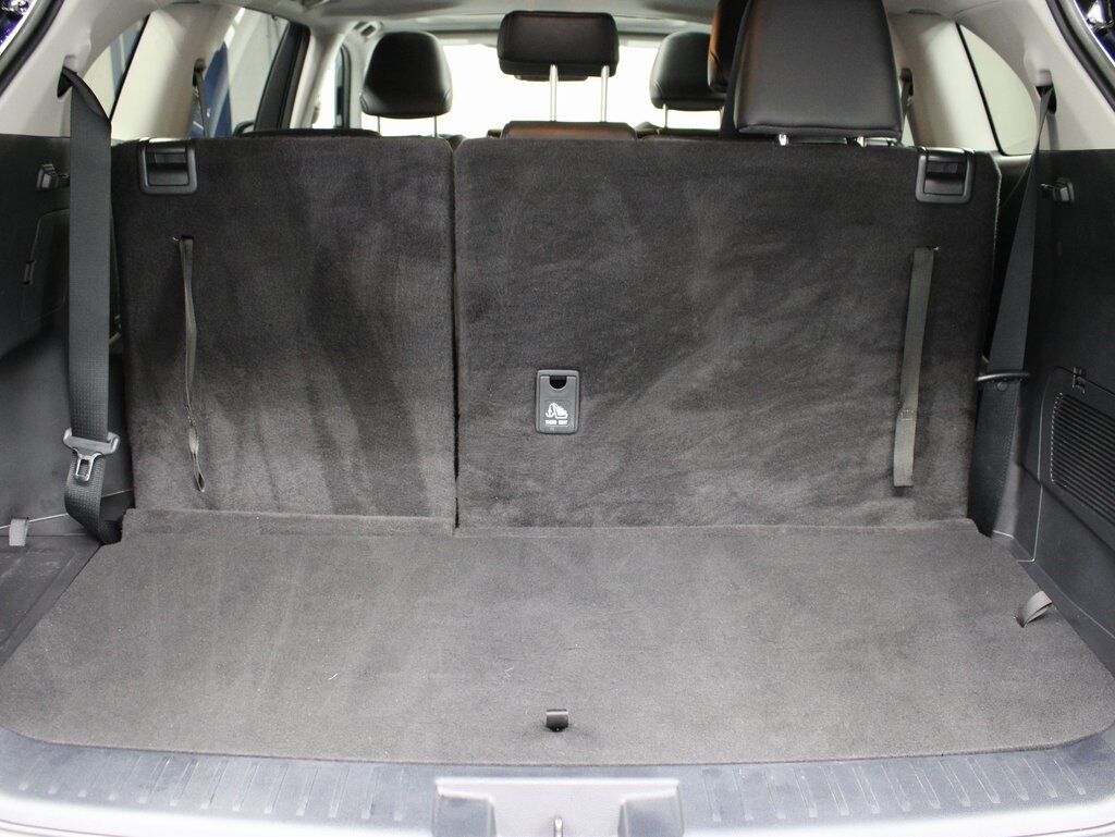 2023 Toyota Highlander Hybrid XLE AWD 8 Passenger Fond du Lac WI
