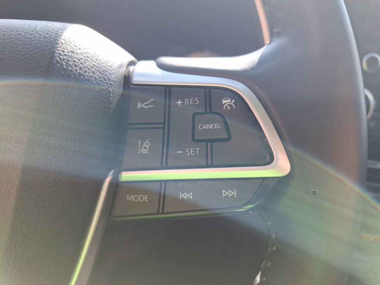 2023 Toyota Highlander Hybrid XLE Hurst TX