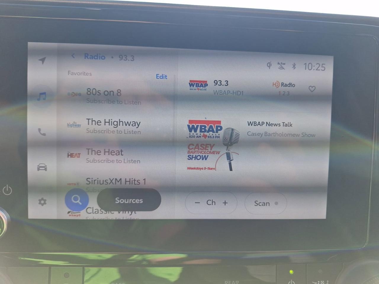 2023 Toyota Highlander Hybrid XLE Hurst TX