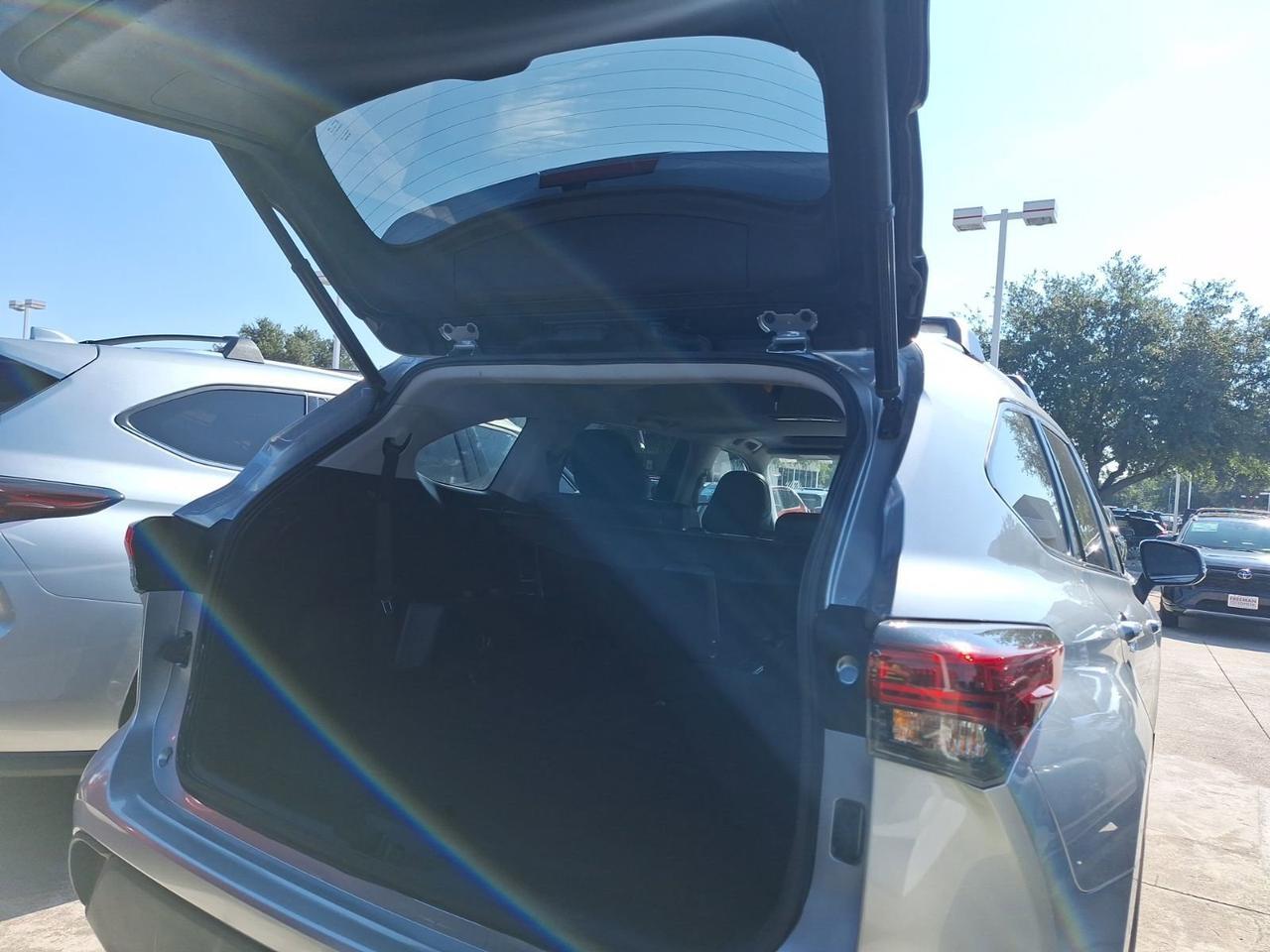 2023 Toyota Highlander Hybrid XLE Hurst TX