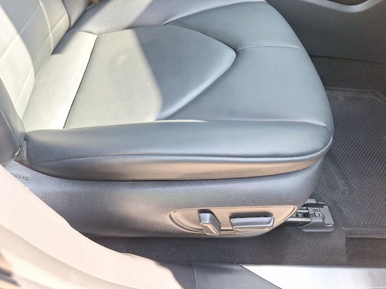 2023 Toyota Highlander Hybrid XLE Hurst TX