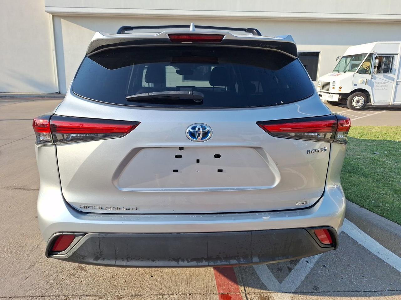 2023 Toyota Highlander Hybrid XLE Hurst TX