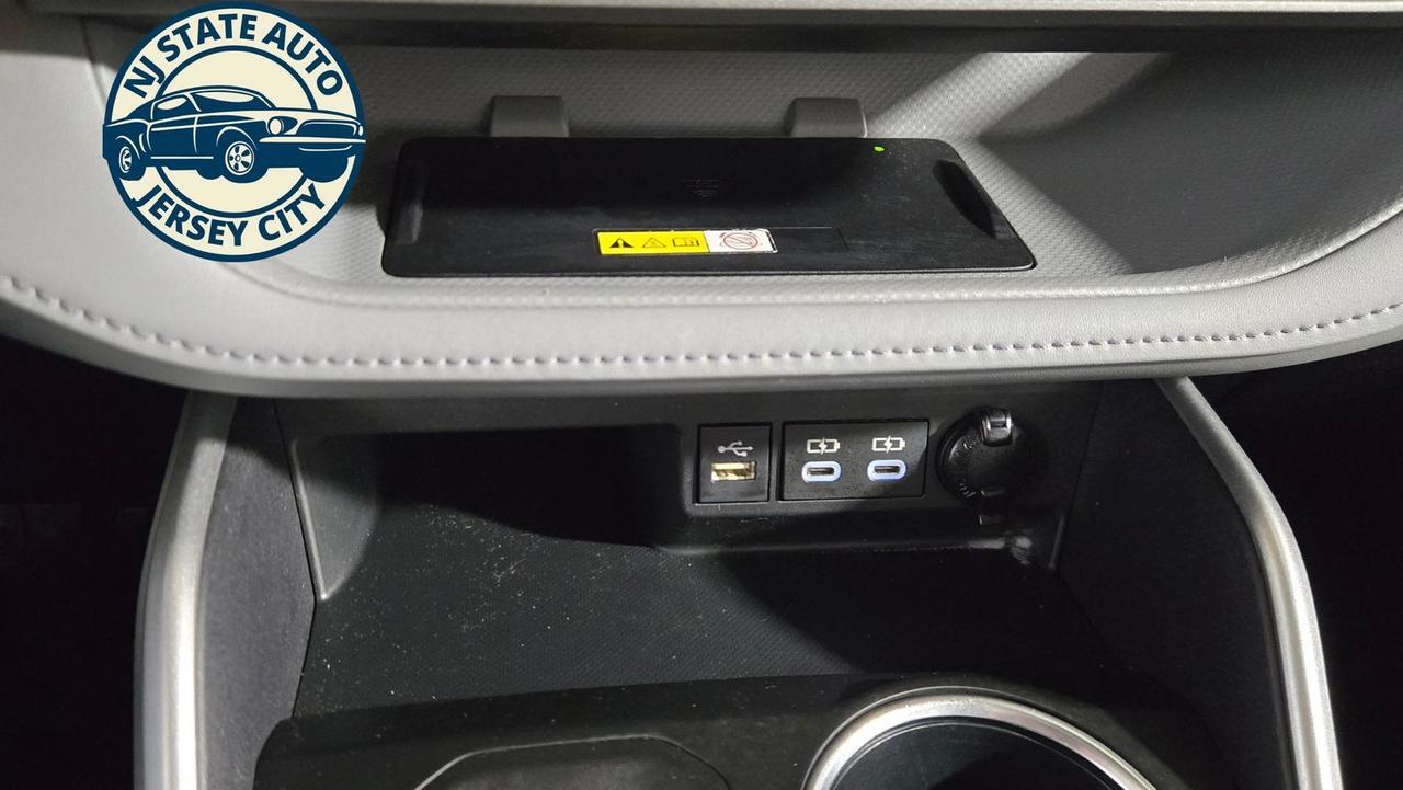 2023 Toyota Highlander Hybrid XLE Jersey City NJ
