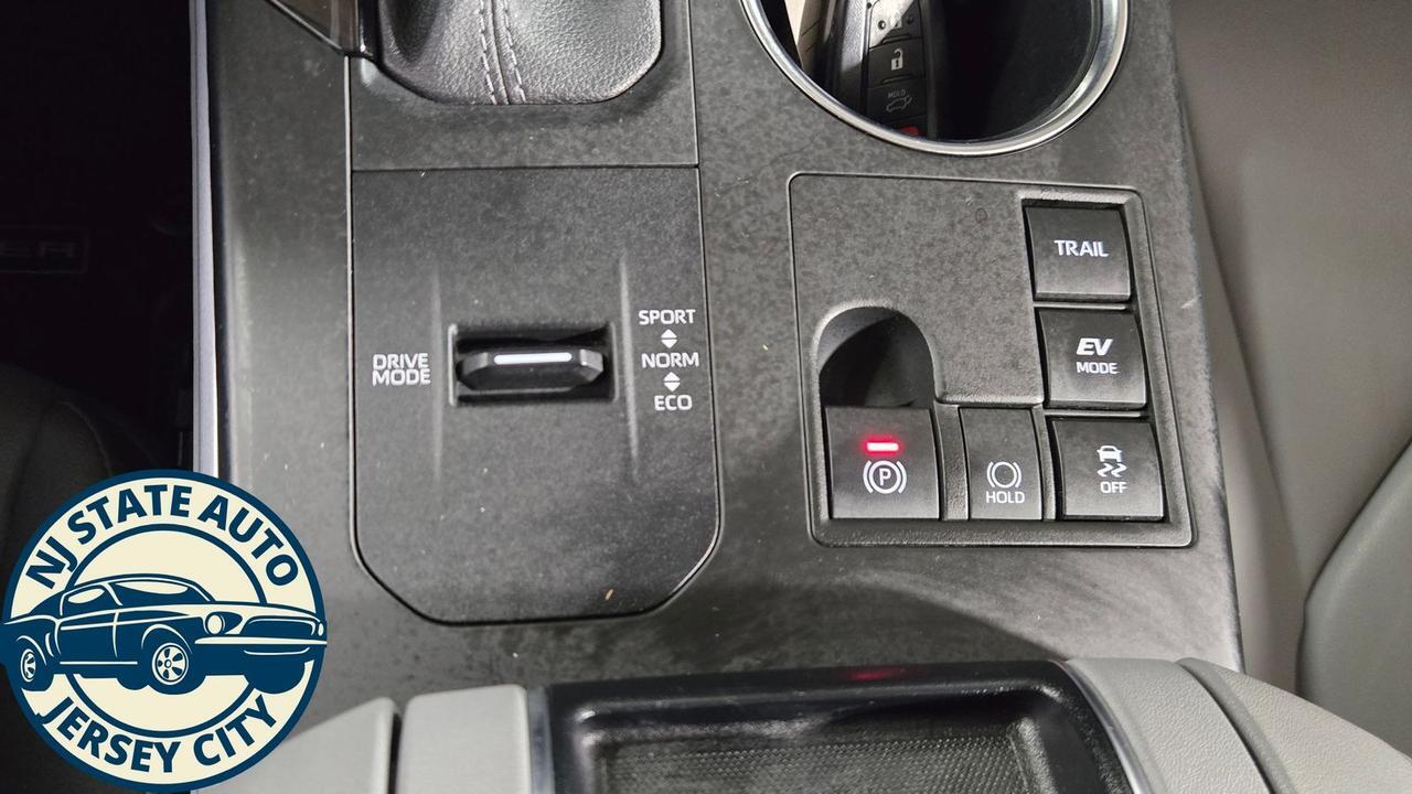 2023 Toyota Highlander Hybrid XLE Jersey City NJ
