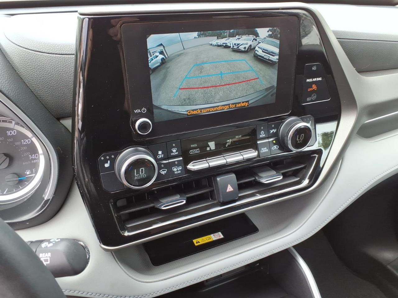2023 Toyota Highlander Hybrid XLE Roanoke VA