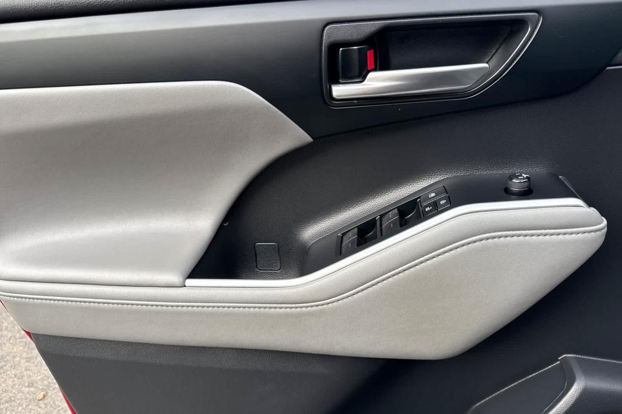 2023 Toyota Highlander Hybrid XLE Roseville CA