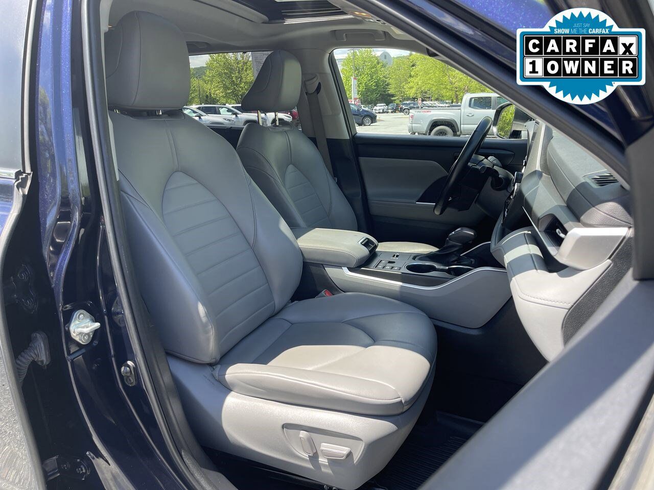 2023 Toyota Highlander Hybrid XLE White River Junction VT
