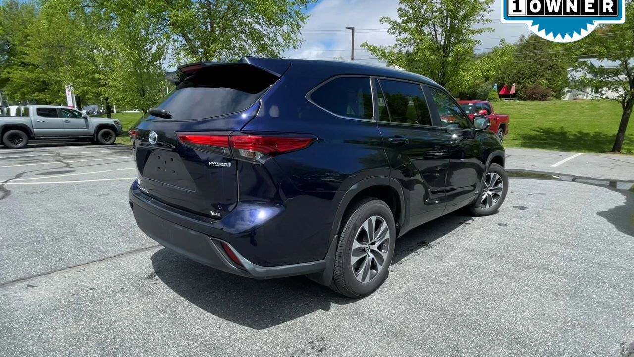2023 Toyota Highlander Hybrid XLE White River Junction VT