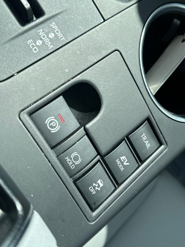 2023 Toyota Highlander Hybrid XLE Worcester MA