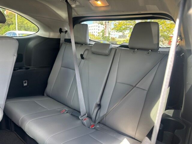 2023 Toyota Highlander Hybrid XLE Worcester MA