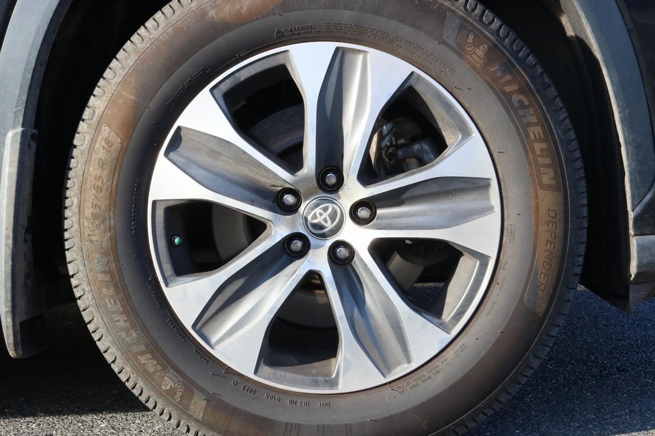 2023 Toyota Highlander Hybrid XLE Fredericksburg VA