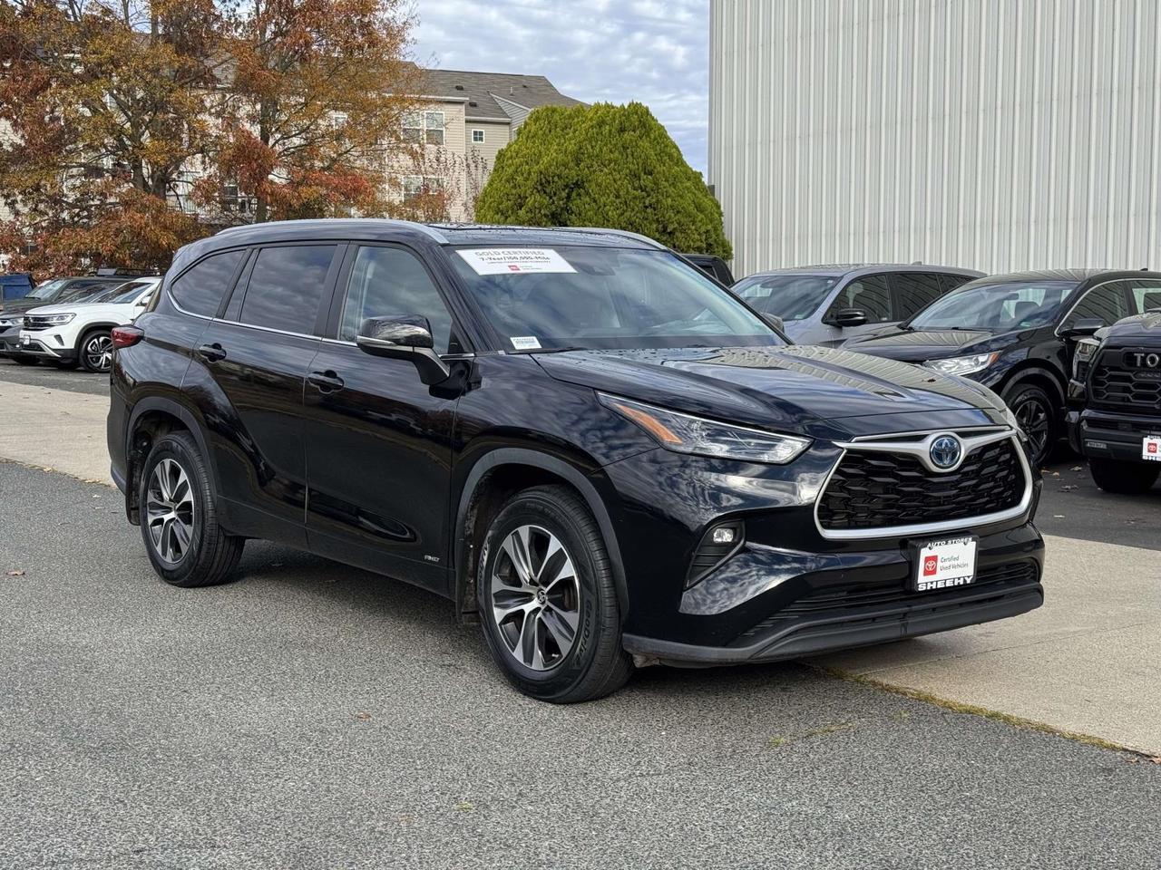 2023 Toyota Highlander Hybrid XLE