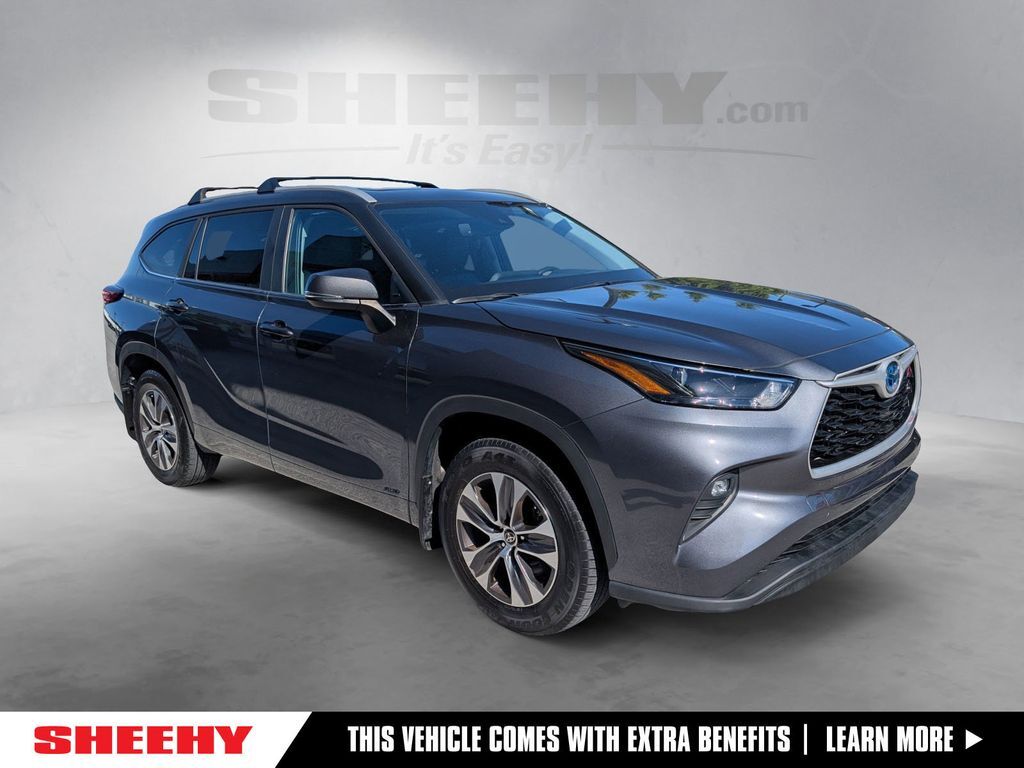 2023 Toyota Highlander Hybrid XLE