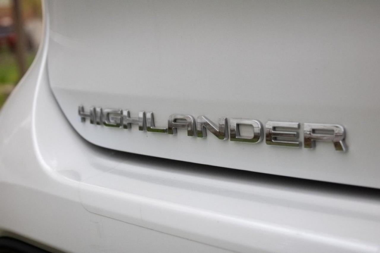 2023 Toyota Highlander L AWD Yonkers NY