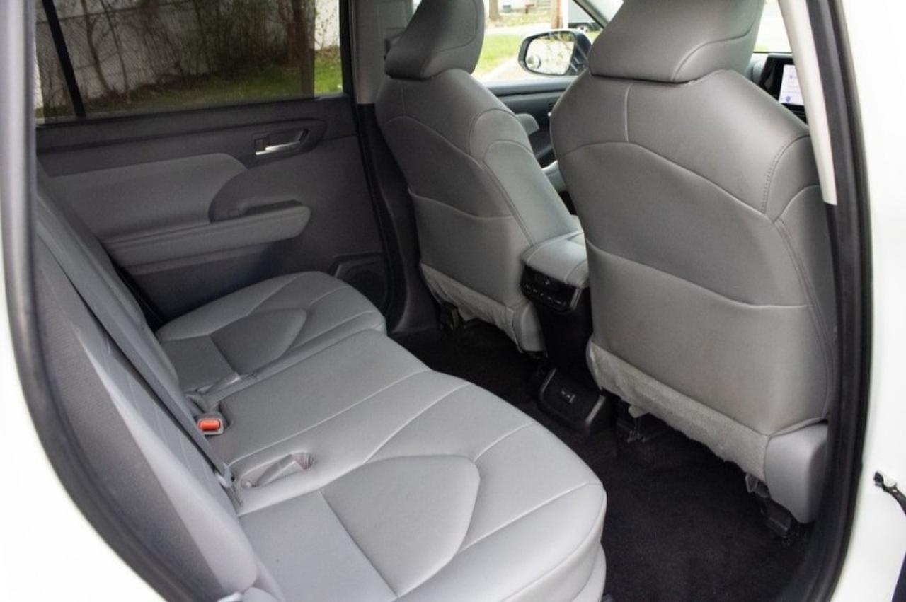 2023 Toyota Highlander L AWD Yonkers NY