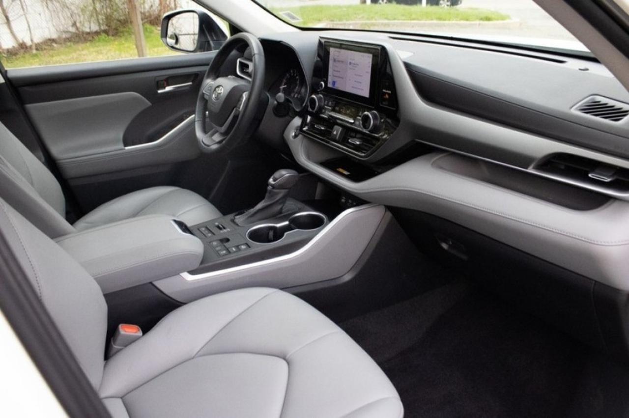 2023 Toyota Highlander L AWD Yonkers NY