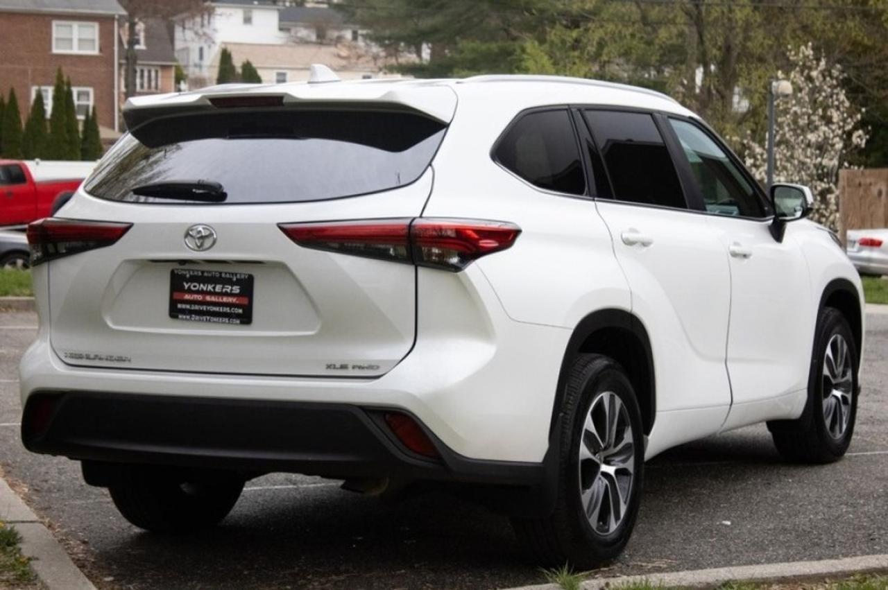 2023 Toyota Highlander L AWD Yonkers NY