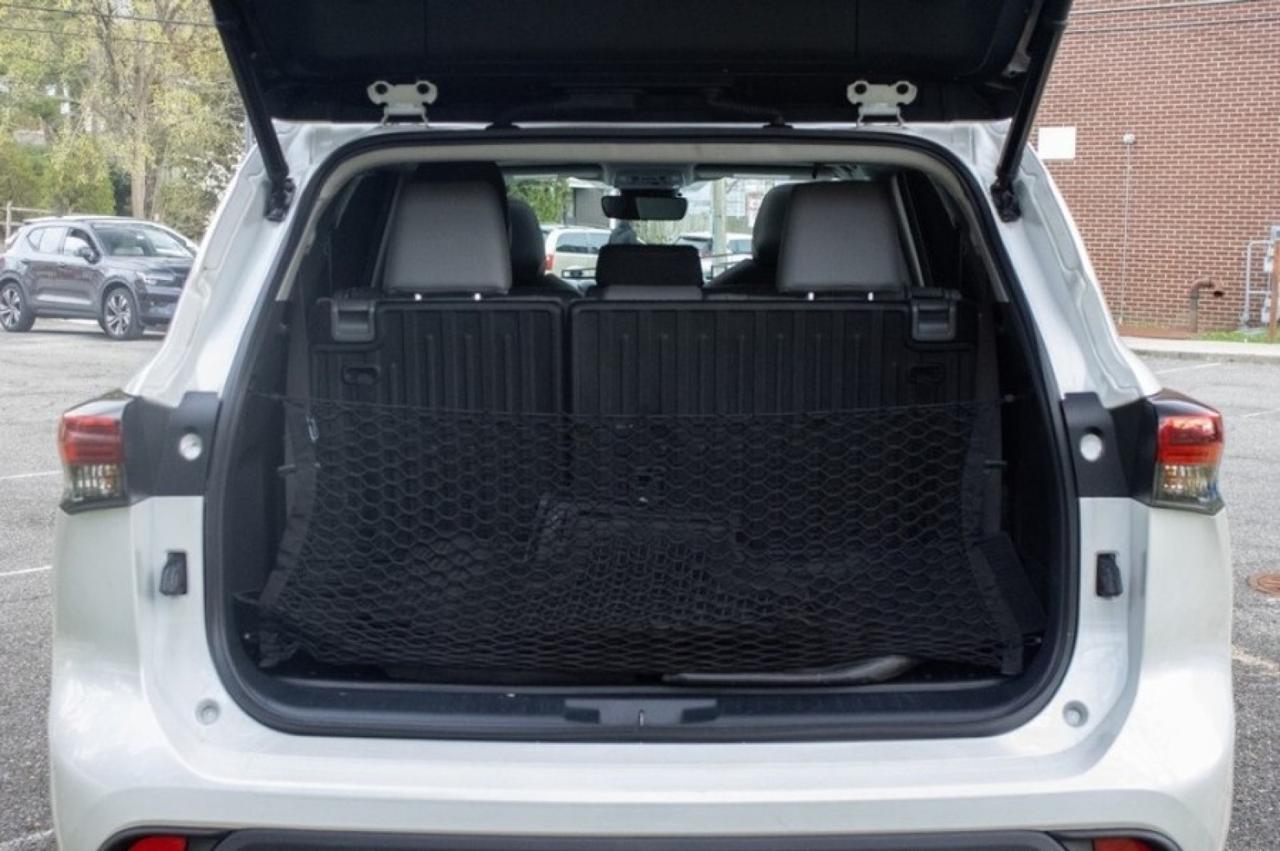 2023 Toyota Highlander L AWD Yonkers NY