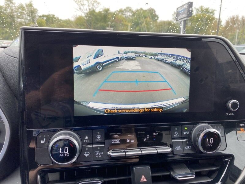 2023 Toyota Highlander L Bristol  PA