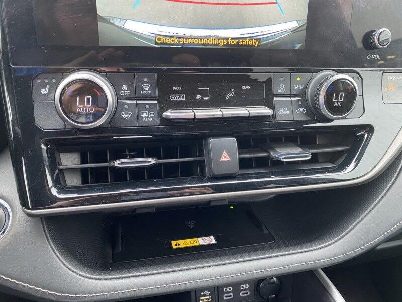 2023 Toyota Highlander L Bristol  PA