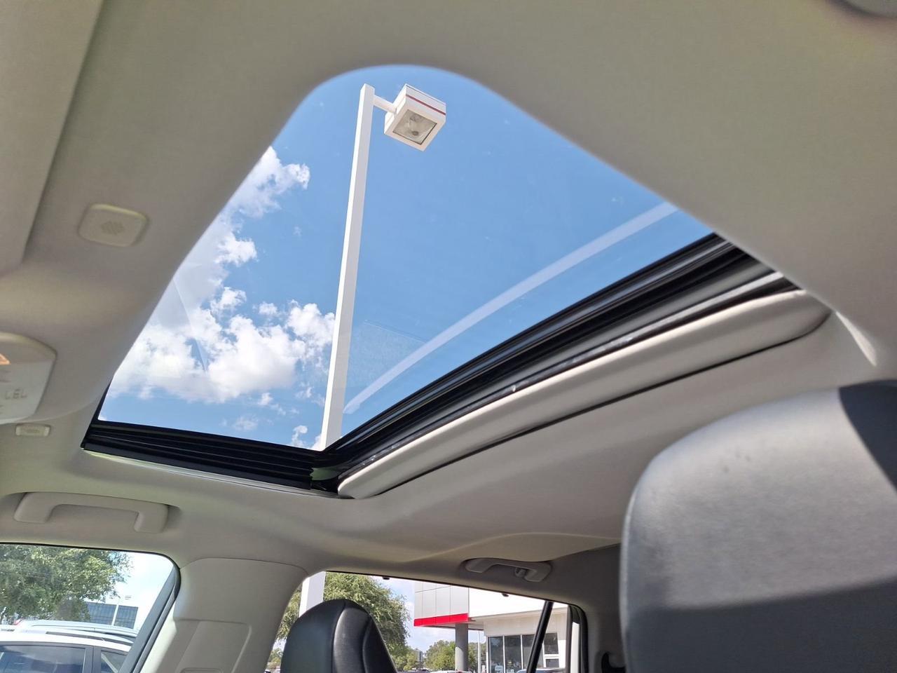 2023 Toyota Highlander L Hurst TX