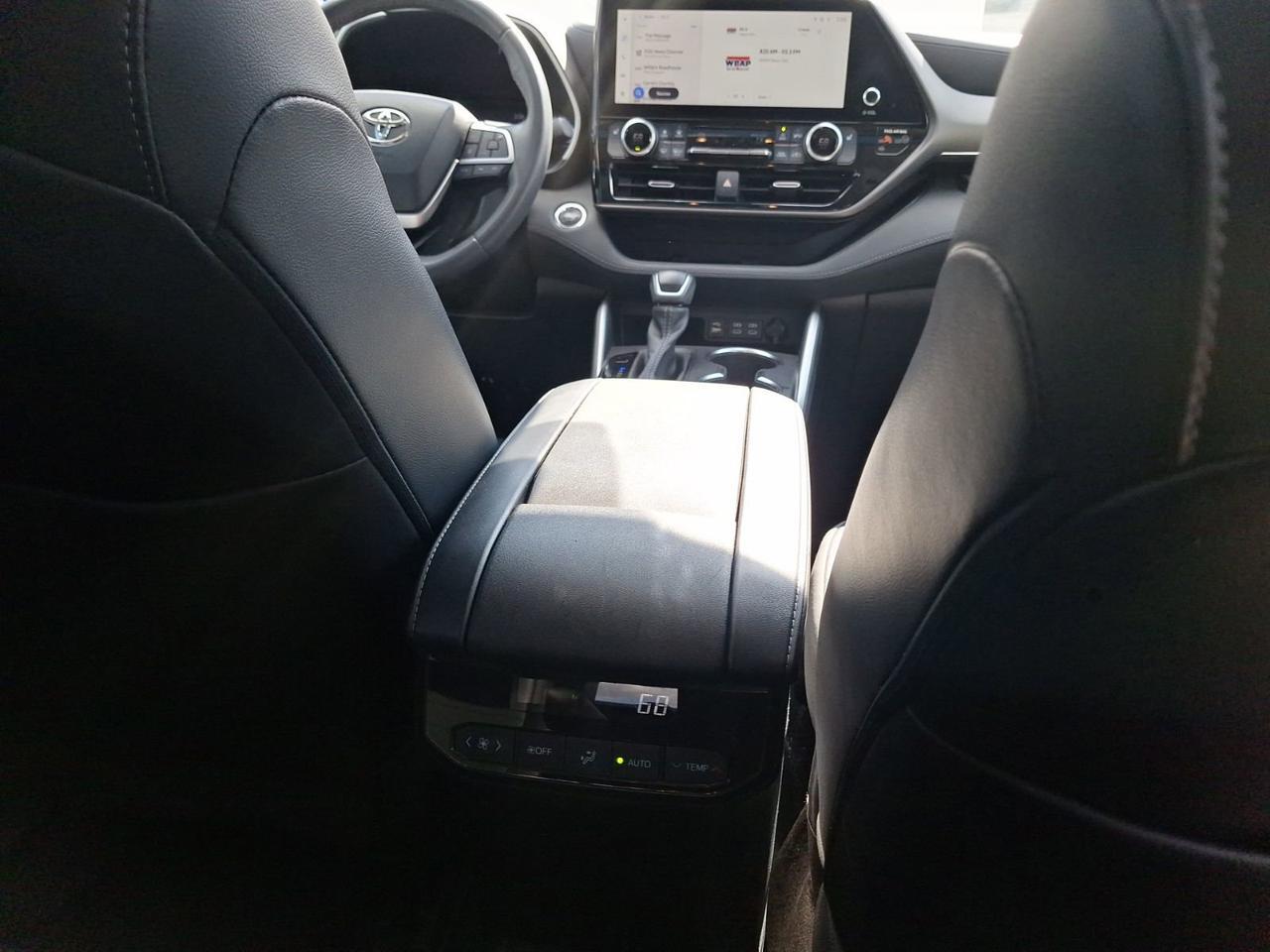 2023 Toyota Highlander L Hurst TX
