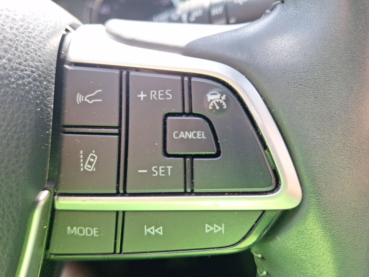 2023 Toyota Highlander L Hurst TX