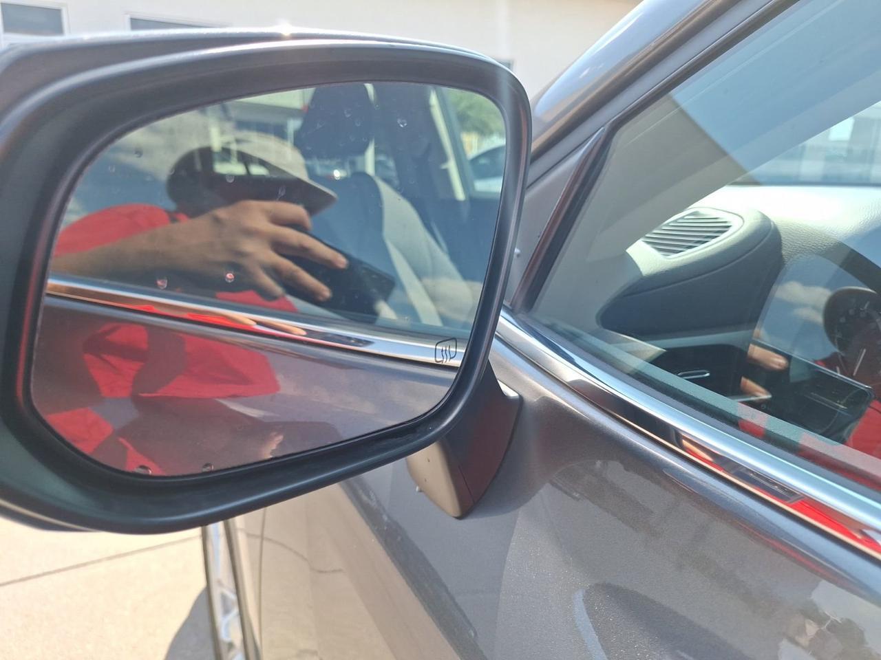2023 Toyota Highlander L Hurst TX