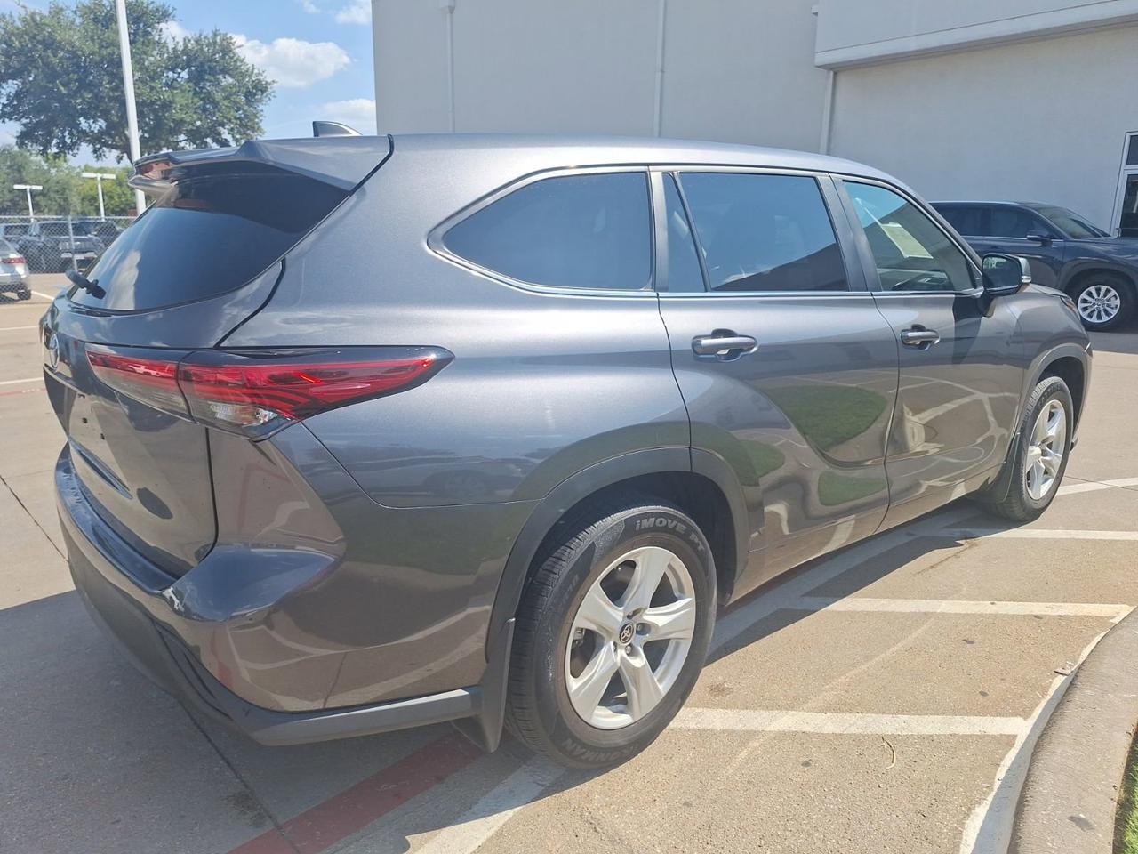 2023 Toyota Highlander L Hurst TX