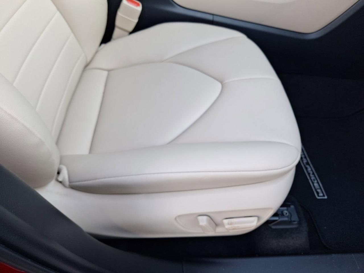 2023 Toyota Highlander L Hurst TX