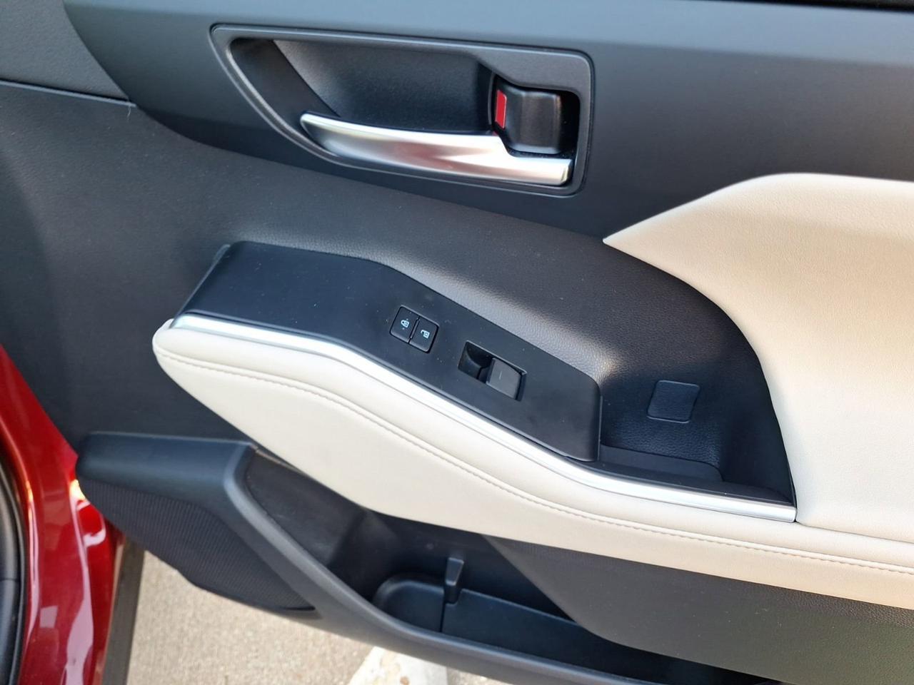 2023 Toyota Highlander L Hurst TX