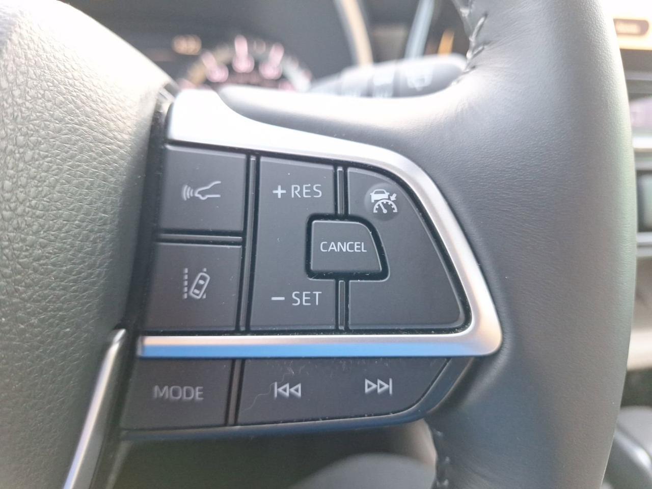 2023 Toyota Highlander L Hurst TX