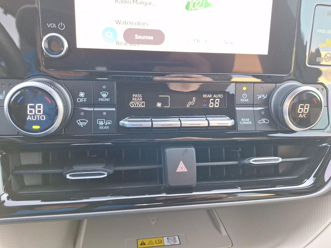 2023 Toyota Highlander L Hurst TX