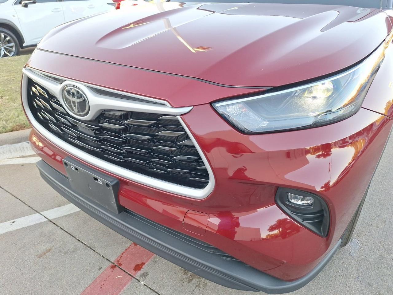 2023 Toyota Highlander L Hurst TX