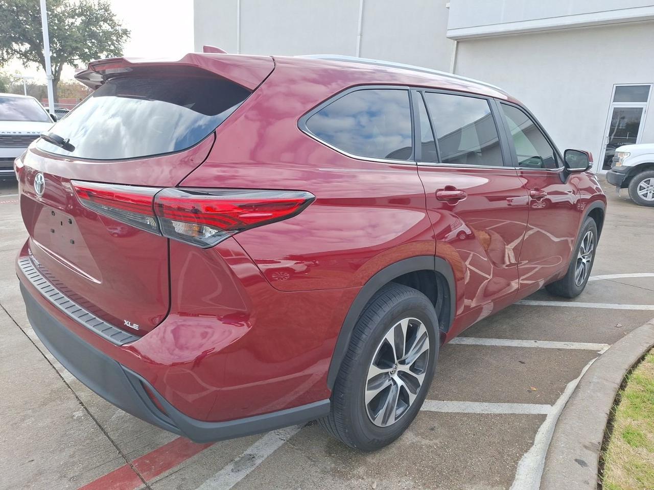 2023 Toyota Highlander L Hurst TX
