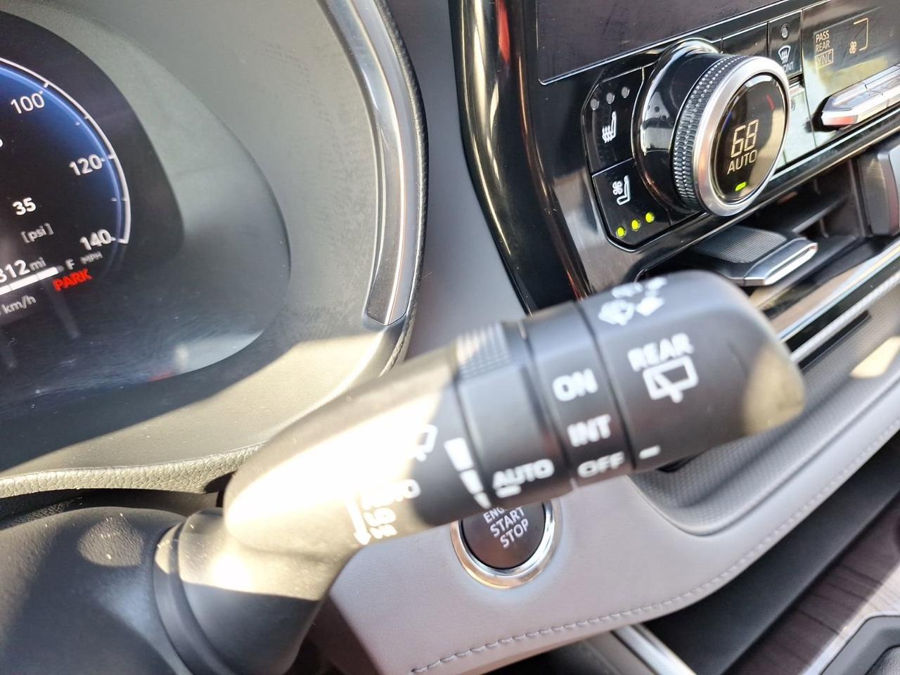 2023 Toyota Highlander L Hurst TX