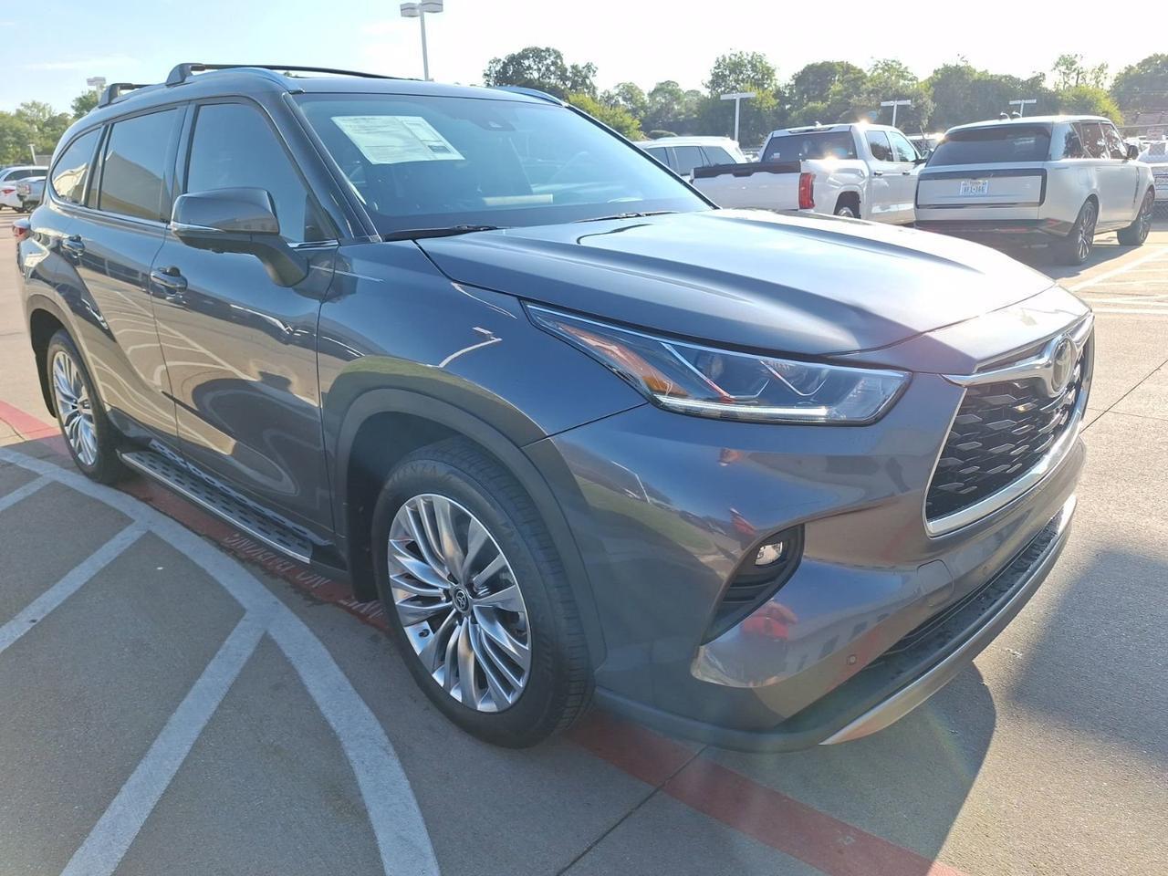 2023 Toyota Highlander L Hurst TX