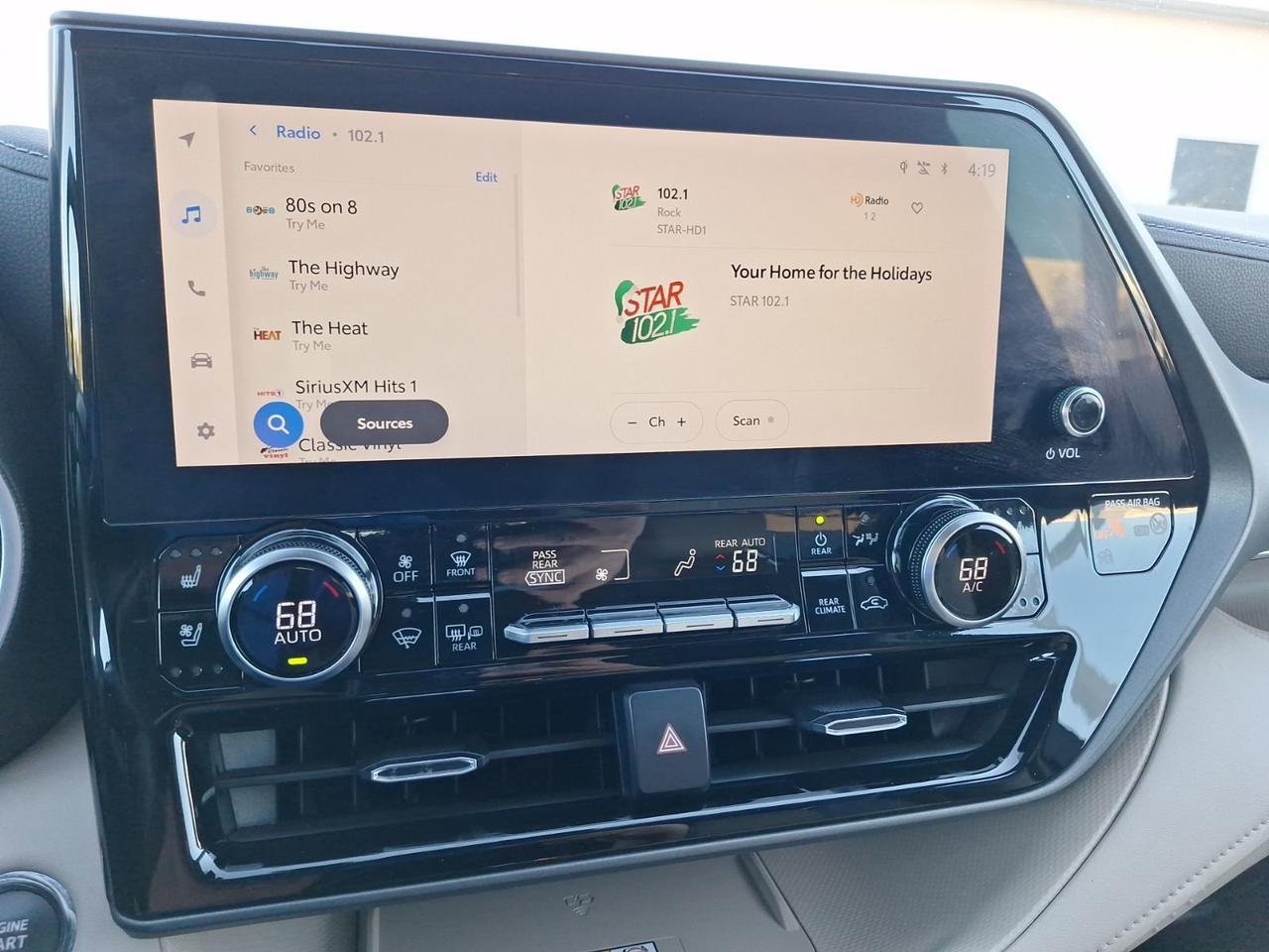 2023 Toyota Highlander L Hurst TX