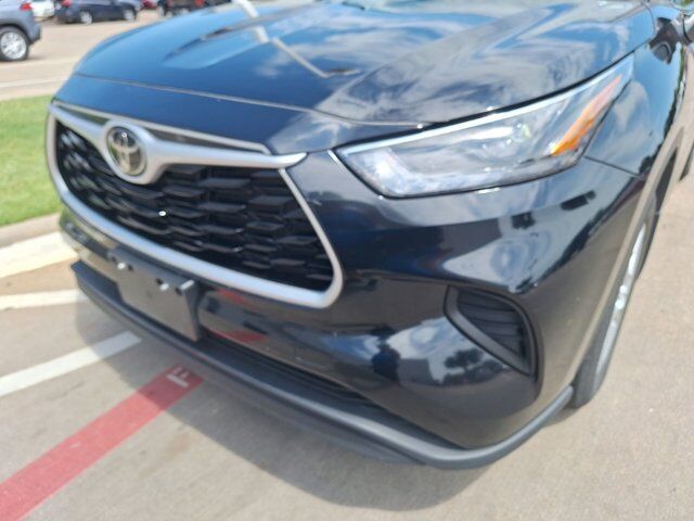 2023 Toyota Highlander L Hurst TX
